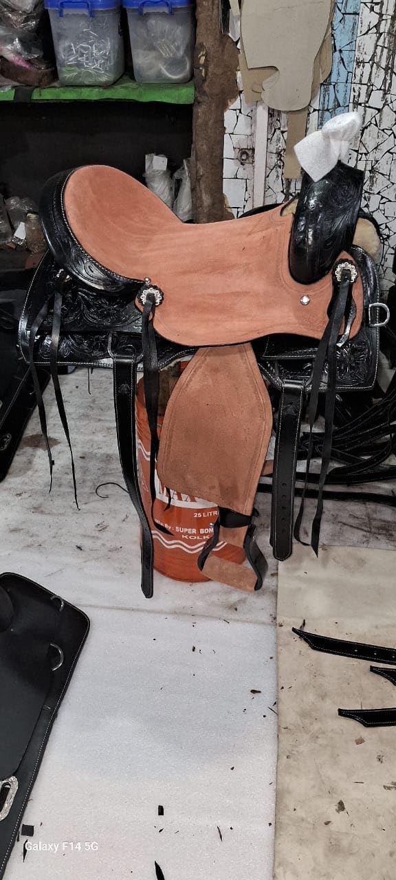 Argentina Cow Leather Saddle Set with Headstall, Reins & Breastplate C150133