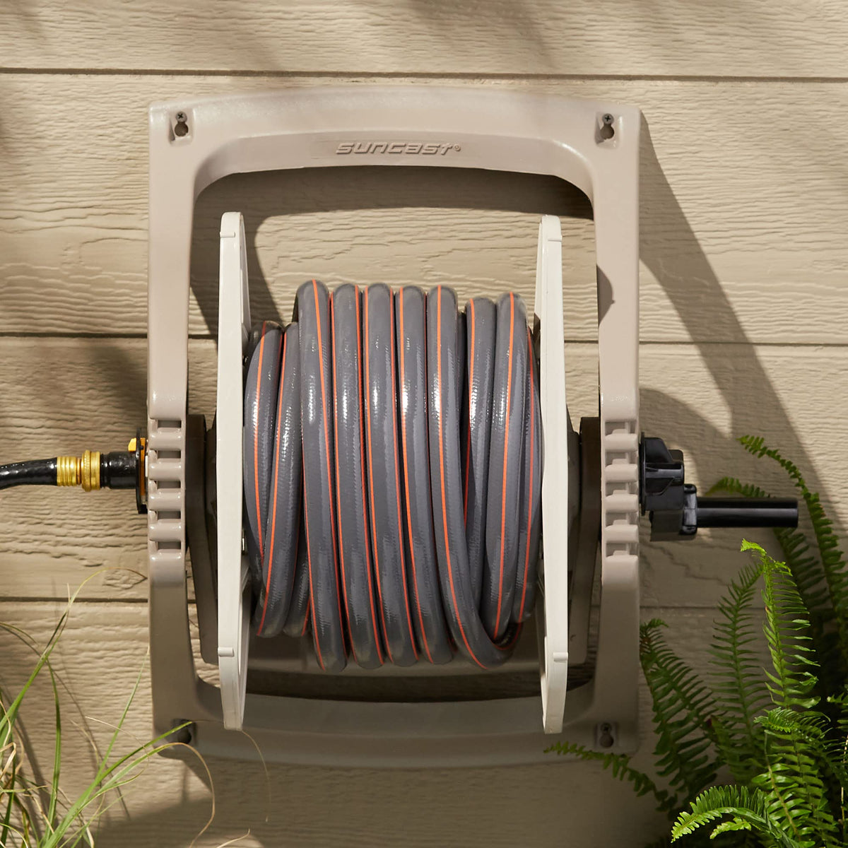 100 ft. Wall Mount Resin Garden Hose Reel with Lid I612761