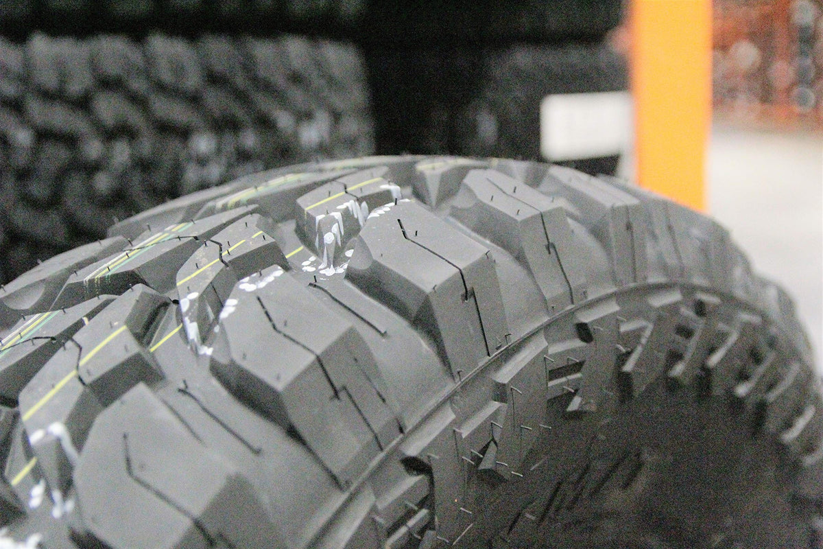 Mud Tire 235 85 16 LT235/85R16 X771