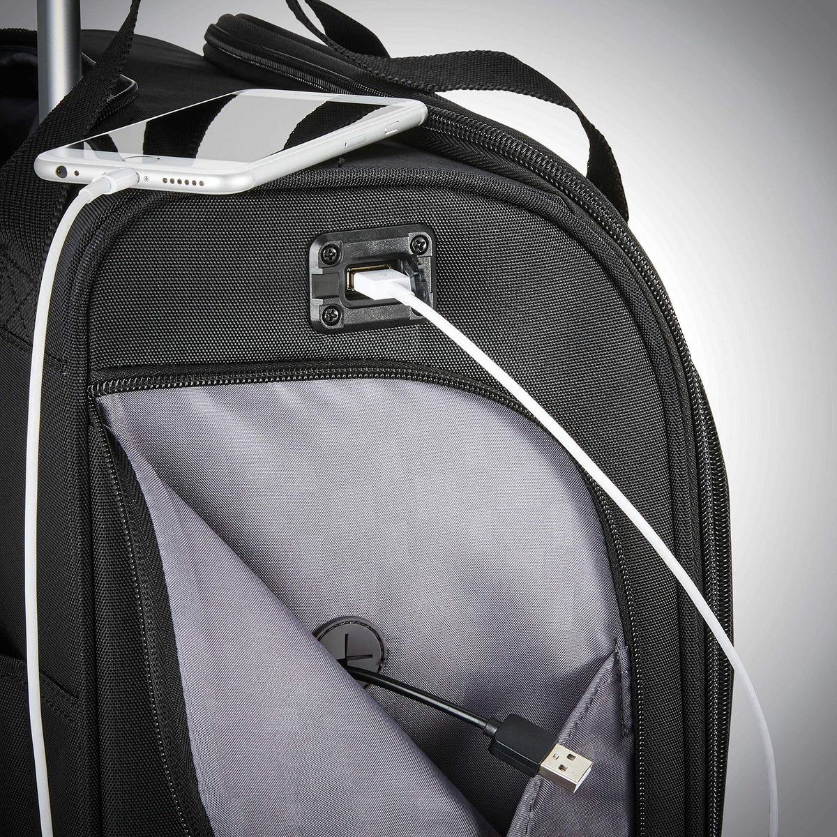 Underseat Carry-On Spinner With USB Port R32930